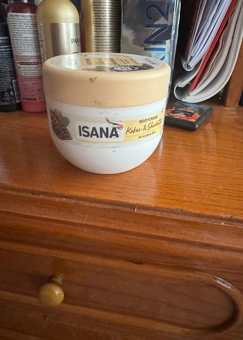 Isana Kakao ve Shea Yağı Vücut Kremi - Görsel 2