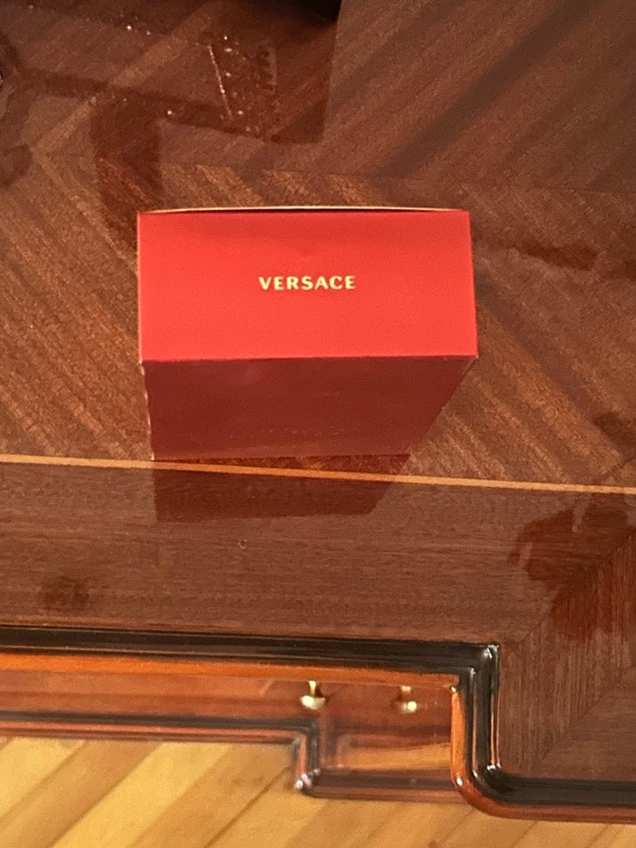 Versace Eros Flame Erkek Parfümü 200 ml - Görsel 3