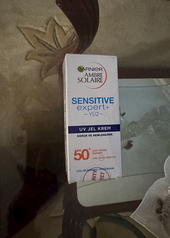 Garnier Ambre Solaire Sensitive Expert+ Yüz UV Jel Krem SPF 50 - Görsel 2