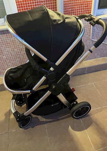 Mothercare marka siyah bebek arabası - Görsel 5