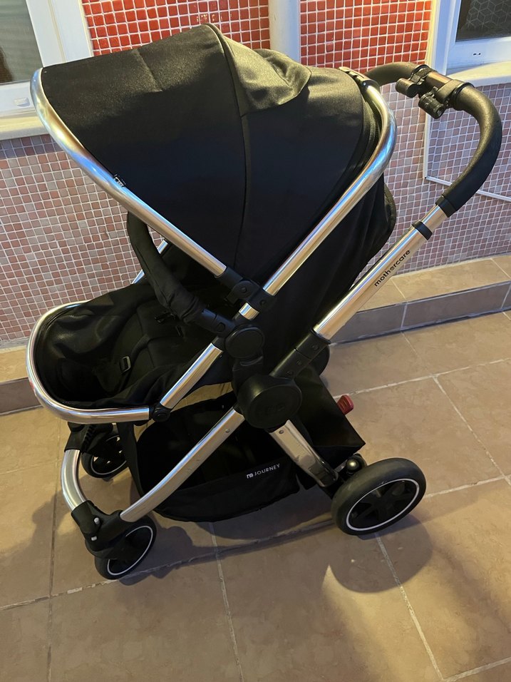 Mothercare marka siyah bebek arabası - Görsel 5