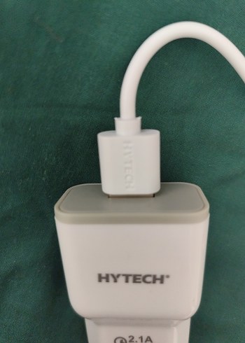 Hytech Beyaz 2.1A Telefon Şarj Cihazı - Görsel 2