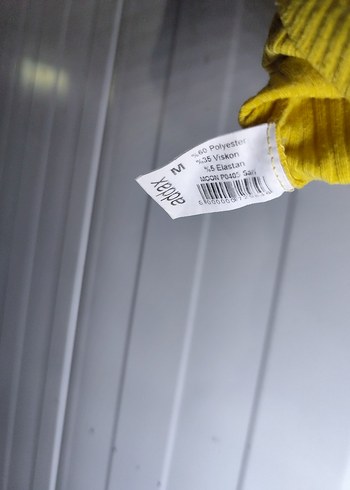 Sarı Kısa Kollu Crop Top - Görsel 4