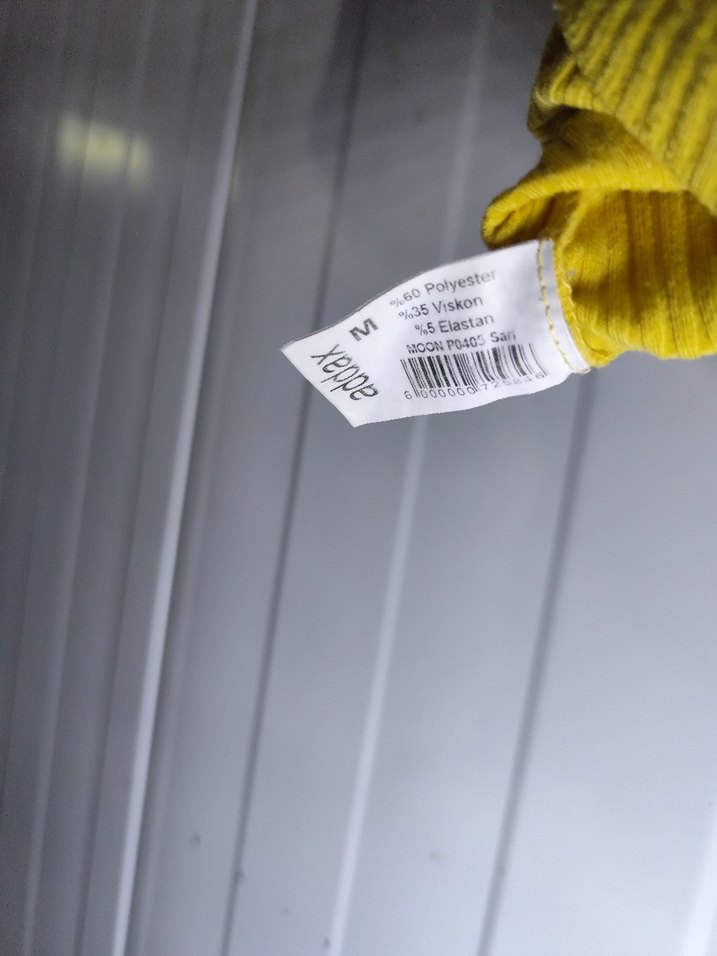 Sarı Kısa Kollu Crop Top - Görsel 4