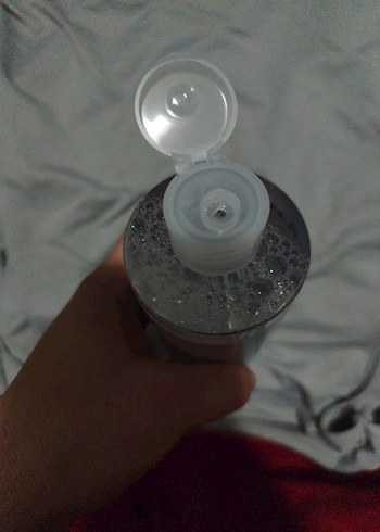 Johnson's Micellar Gül Suyu İçeren Makyaj Temizleme Suyu - Görsel 4