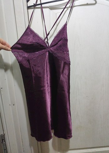 Mor Dantelli İnce Askılı Midi Gecelik - Görsel 3