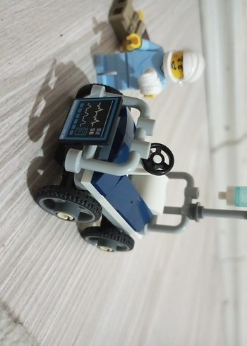 LEGO 60459 Yeşil Araç ve Polis Seti - Görsel 3