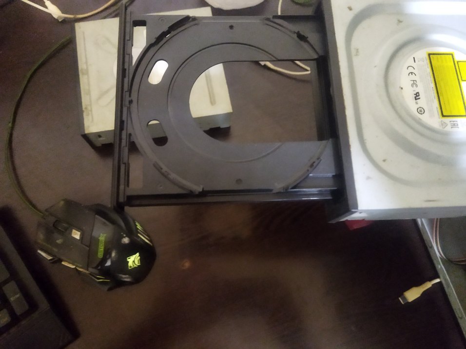 DVD-RW 3 Adet Hurda, parça niyetine. - Görsel 4