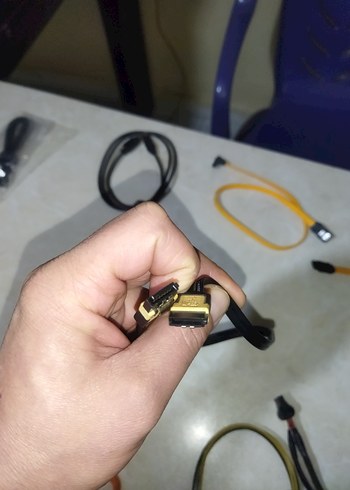 SSD ve HDD Sata 3.0 Data Kablo 6 Adet+ 4 Adet diğer Toplam 10 Ad - Görsel 3