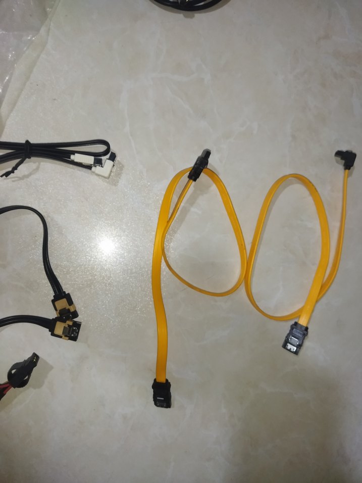 SSD ve HDD Sata 3.0 Data Kablo 6 Adet+ 4 Adet diğer Toplam 10 Ad - Görsel 2