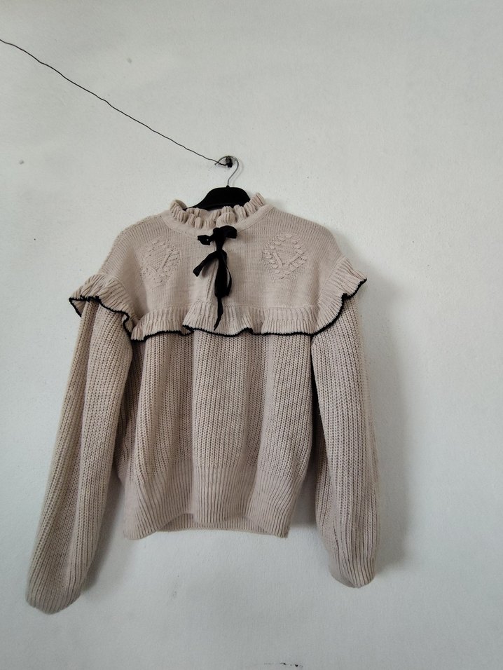 Bej Yüksek Yaka Örgü Kadın Kazak - Görsel 2