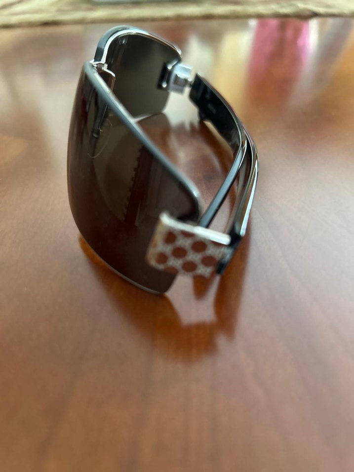 Gucci Gri Kemer Detaylı Biker Kadın Güneş  Gözlüğü - Görsel 4