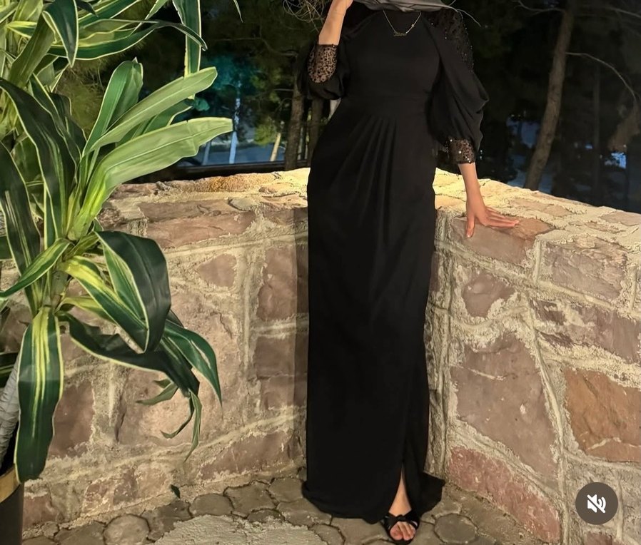 Siyah V Yakalı Uzun Gotik Kadın ABİYE Elbise - Görsel 2