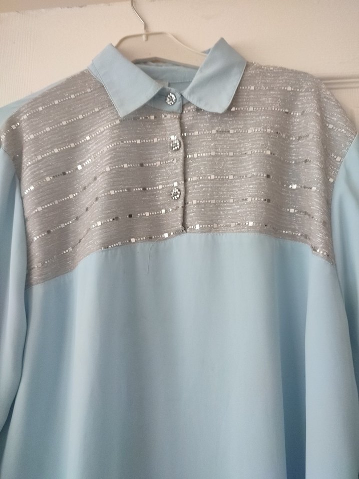 Düğmeli Mavi Uzun Kollu Kadın Gömlek - Görsel 3