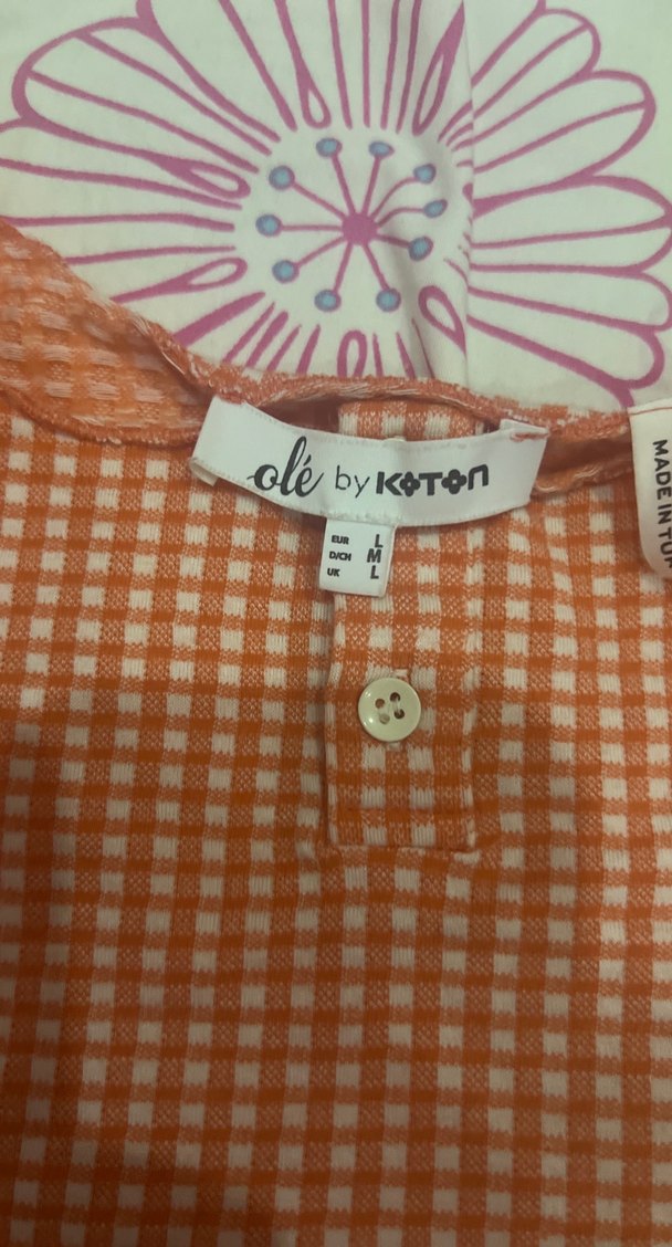 Düğmeli Pembe Crop Top - Görsel 4