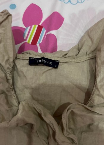 Keten Kumaşlı Fırfırlı Hamile Bluzu - Görsel 4