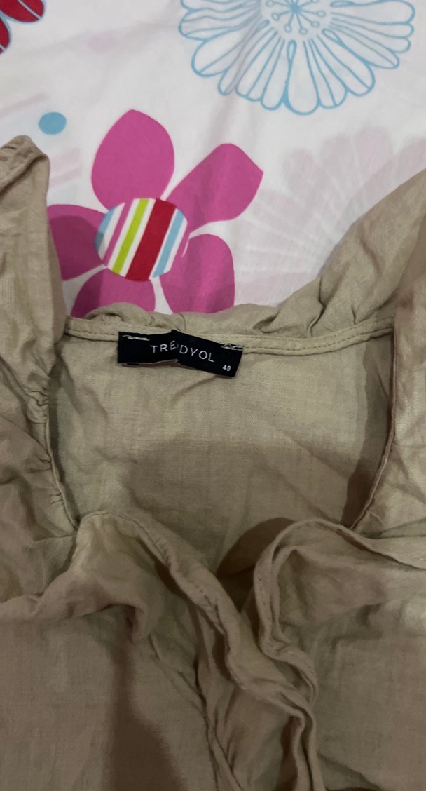 Keten Kumaşlı Fırfırlı Hamile Bluzu - Görsel 4