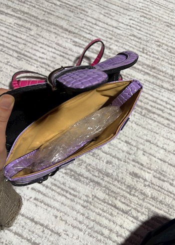 Mor Tokalı Yılan Desenli Deri Kadın Çanta - Görsel 2