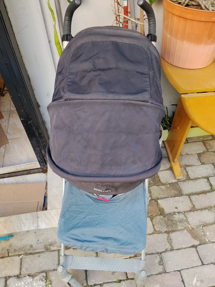 Siyah Maclaren Bebek Arabası - Görsel 5