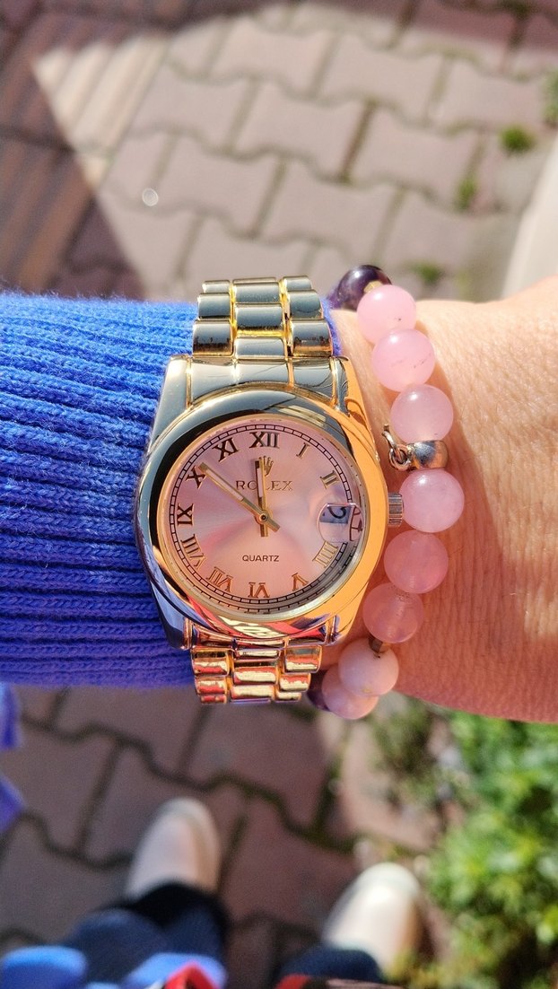 Pembe Tonlu Boncuklu Kadın Kol Saati - Görsel 4