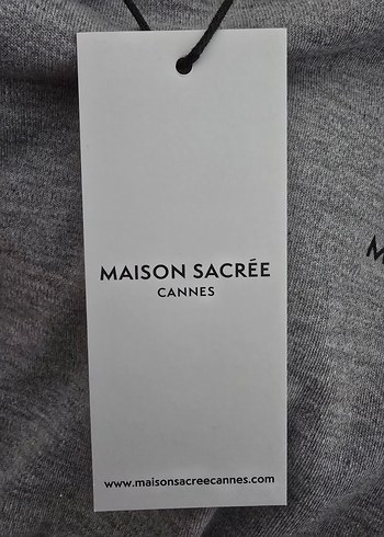 Maison Sacrée Gri Tişört - Görsel 4