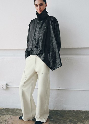 Siyah Drapeli Uzun Deri Kadın Ceket - Görsel 5