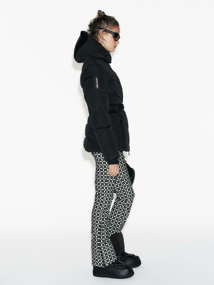 Kemerli Siyah Kadın Kışlık Mont - Görsel 3