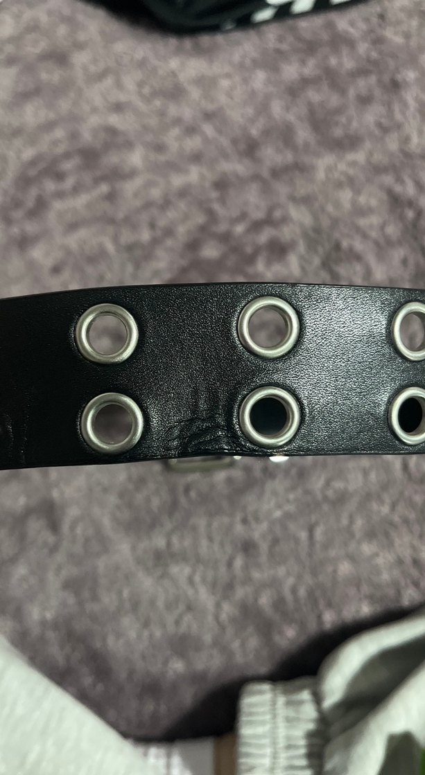 siyah kuşgözü delikli kemer - Görsel 3