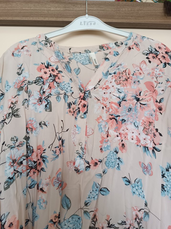 Bohem V Yaka Kısa Kollu Desenli  Bluz - Görsel 2