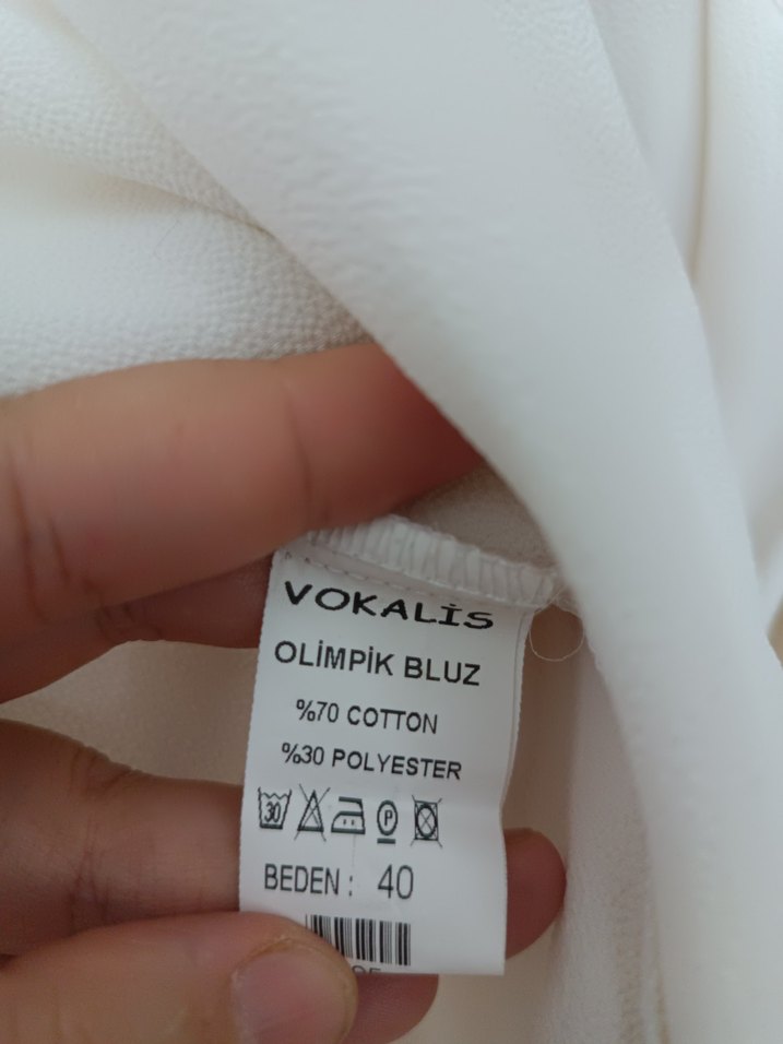 Kadın Beyaz V Yaka Uzun Kollu Gömlek - Görsel 4