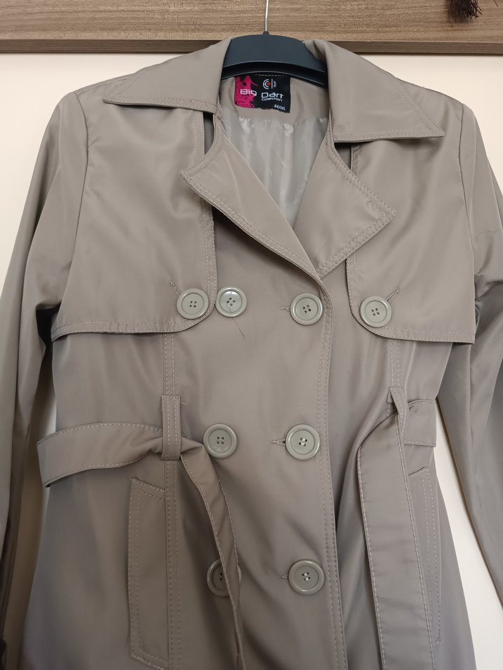 Düğmeli Bej Midi Trençkot - Görsel 4