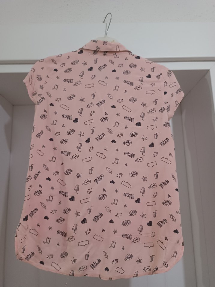 Pembe Desenli Kısa Kollu Kadın Gömlek - Görsel 4