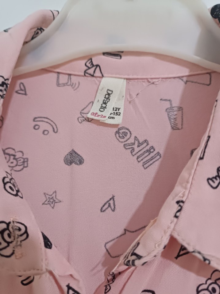 Pembe Desenli Kısa Kollu Kadın Gömlek - Görsel 3