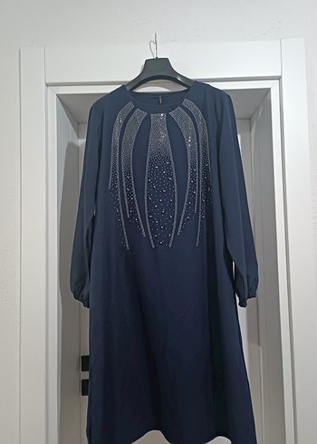 Nakışlı Drapeli Lacivert Uzun Kadın Elbise - Görsel 6