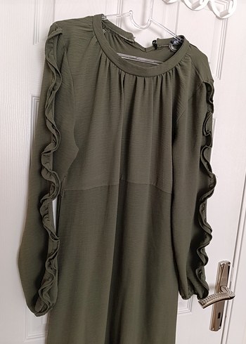 Uzun Kollu Fırfırlı Elbise - Görsel 2