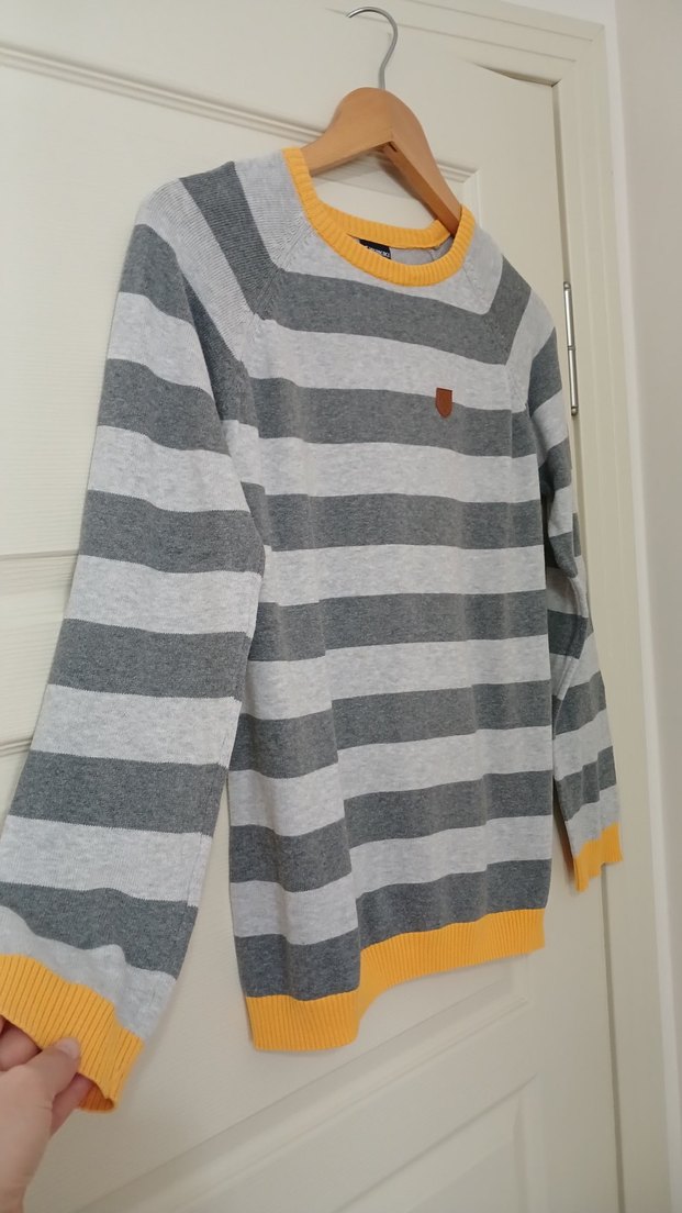 Gri Çizgili Erkek Çocuk Örgü Kazak - Görsel 2