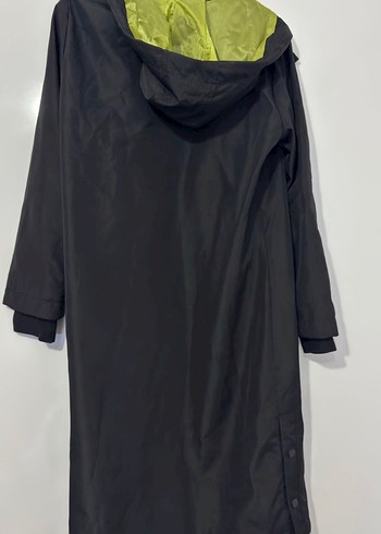 Kadın Siyah Uzun Astarlı Trenç - Görsel 3