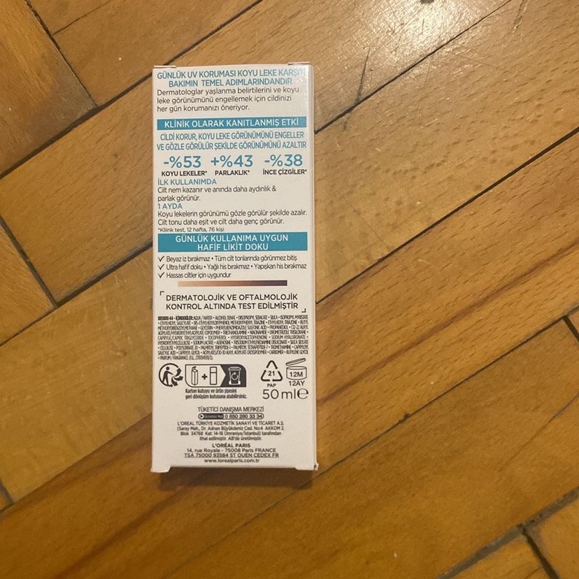 L'Oréal Bright Reveal SPF 50+ Koyu Leke Karşıtı Güneş Kremi - Görsel 2