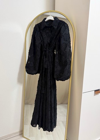 Drapeli Siyah Nakışlı Uzun Kadın Elbise - Görsel 5