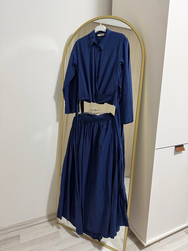 Uzun Lacivert Önden Bağlamalı etekli Takım - Görsel 2