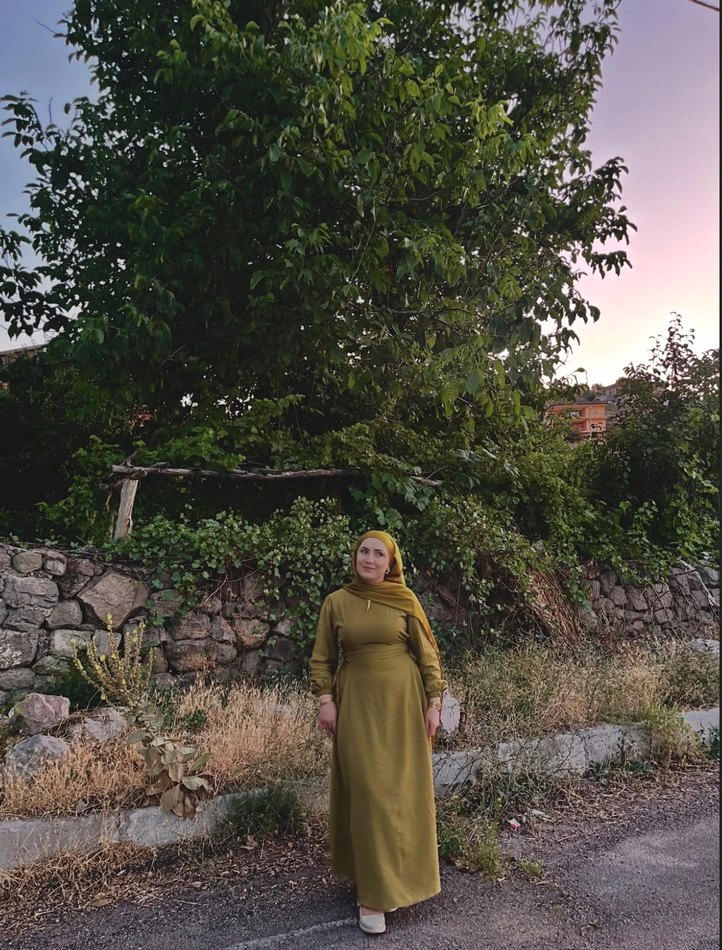 Kadın Haki Uzun Keten Elbise - Görsel 2