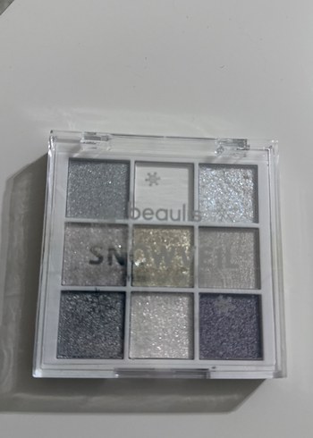Beaulil Beyaz Işıltılı Göz Farı Paleti - Görsel 3