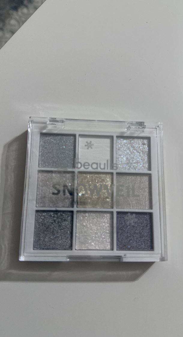 Beaulil Beyaz Işıltılı Göz Farı Paleti - Görsel 3