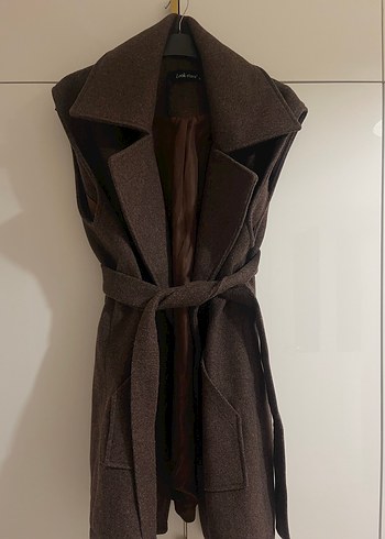 Kahverengi Kemerli Yün Yelek - Görsel 4