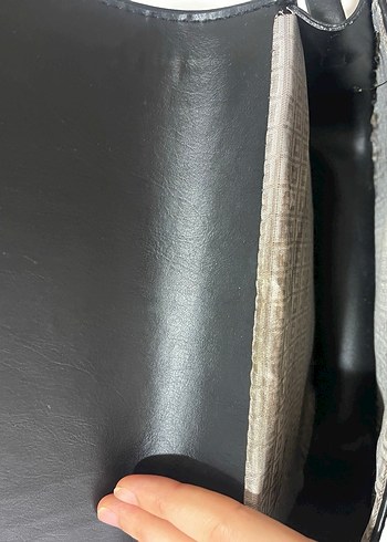 Tokalı Siyah Deri Kadın Çanta - Görsel 13