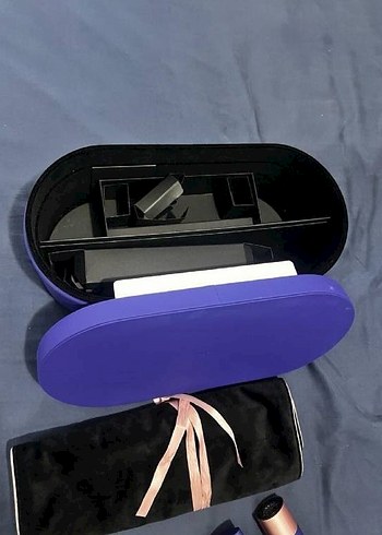 Dyson Saç Şekillendirici Seti ve Aksesuar Kutusu - Görsel 2