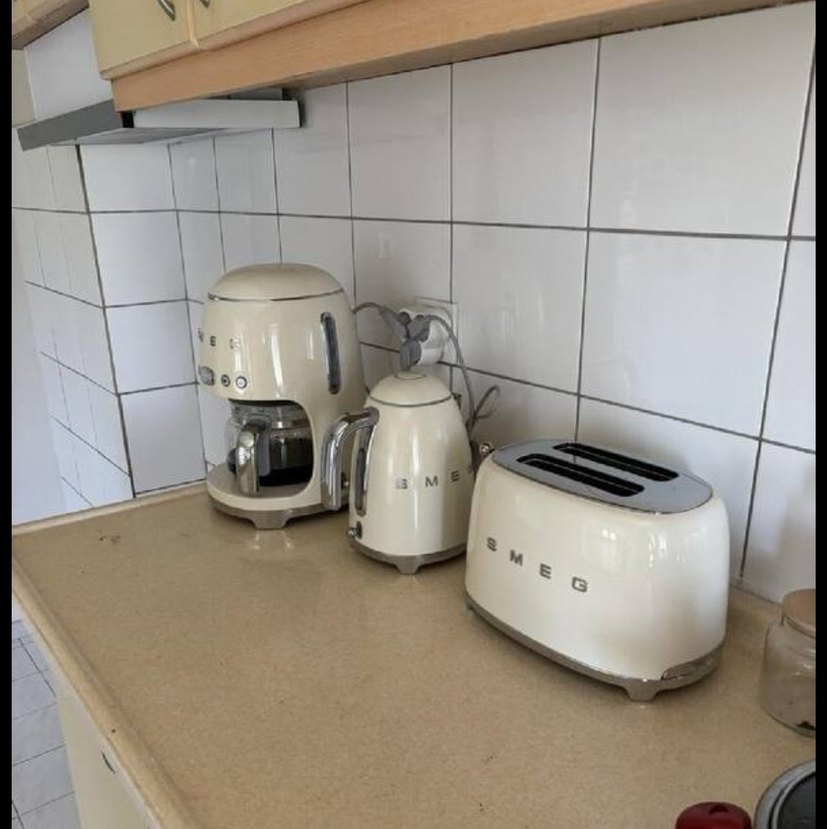 Smeg Kahve Makinesi, Su Isıtıcı ve Tost Makinesi Seti - Görsel 2
