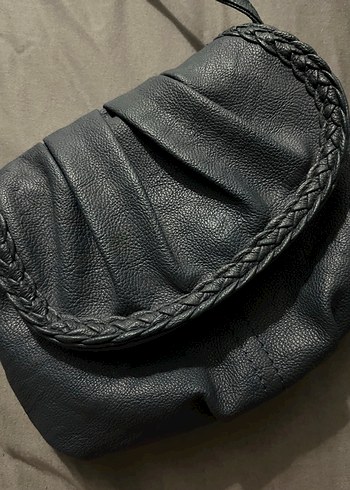 Gri Deri Tokalı Kadın Çanta - Görsel 3