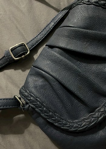 Gri Deri Tokalı Kadın Çanta - Görsel 4