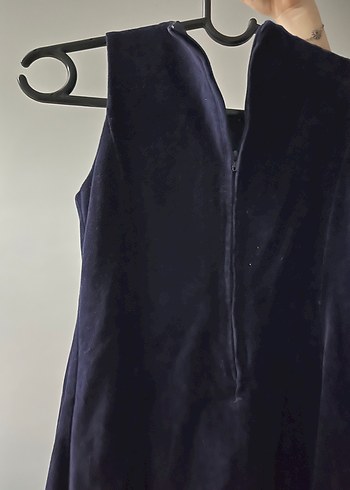 Lacivert Midi Gotik Yaka Fırfırlı Elbise - Görsel 3